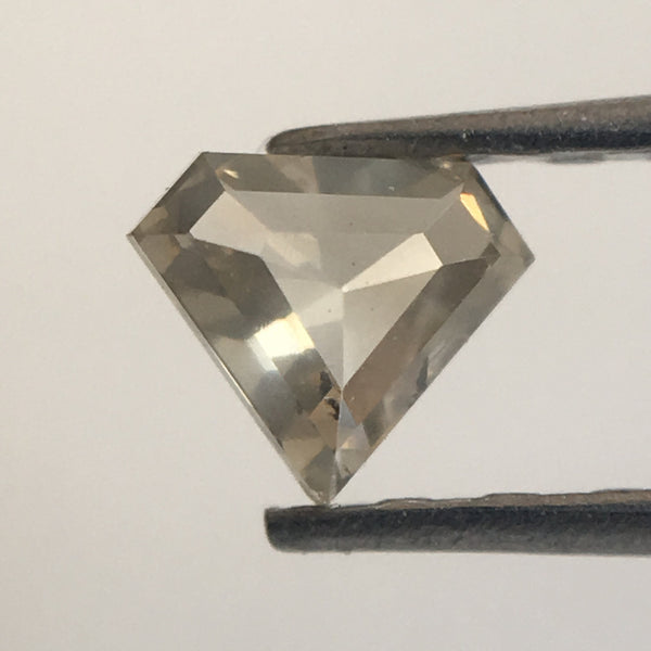 0.19 Ct Diamond shape Natural Loose Diamond Opalescent Color 3.62 mm X 4.19 mm X 1.78 mm Fancy Shape Natural Loose Diamond SJ09/16