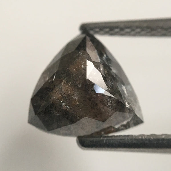 2.06 Ct Triangle Shape Natural Loose Diamond Salt and Pepper 8.43 mm x 8.53 mm X 4.26 mm Natural Gray Loose Diamond for rings SJ48/40