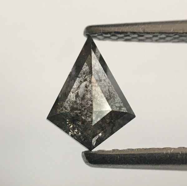 0.49 Ct Grey Kite shape Natural Loose Diamond 6.71 mm X 5.07 mm X 2.35 mm Kite Shape Brilliant grey Loose Diamond SJ52/59