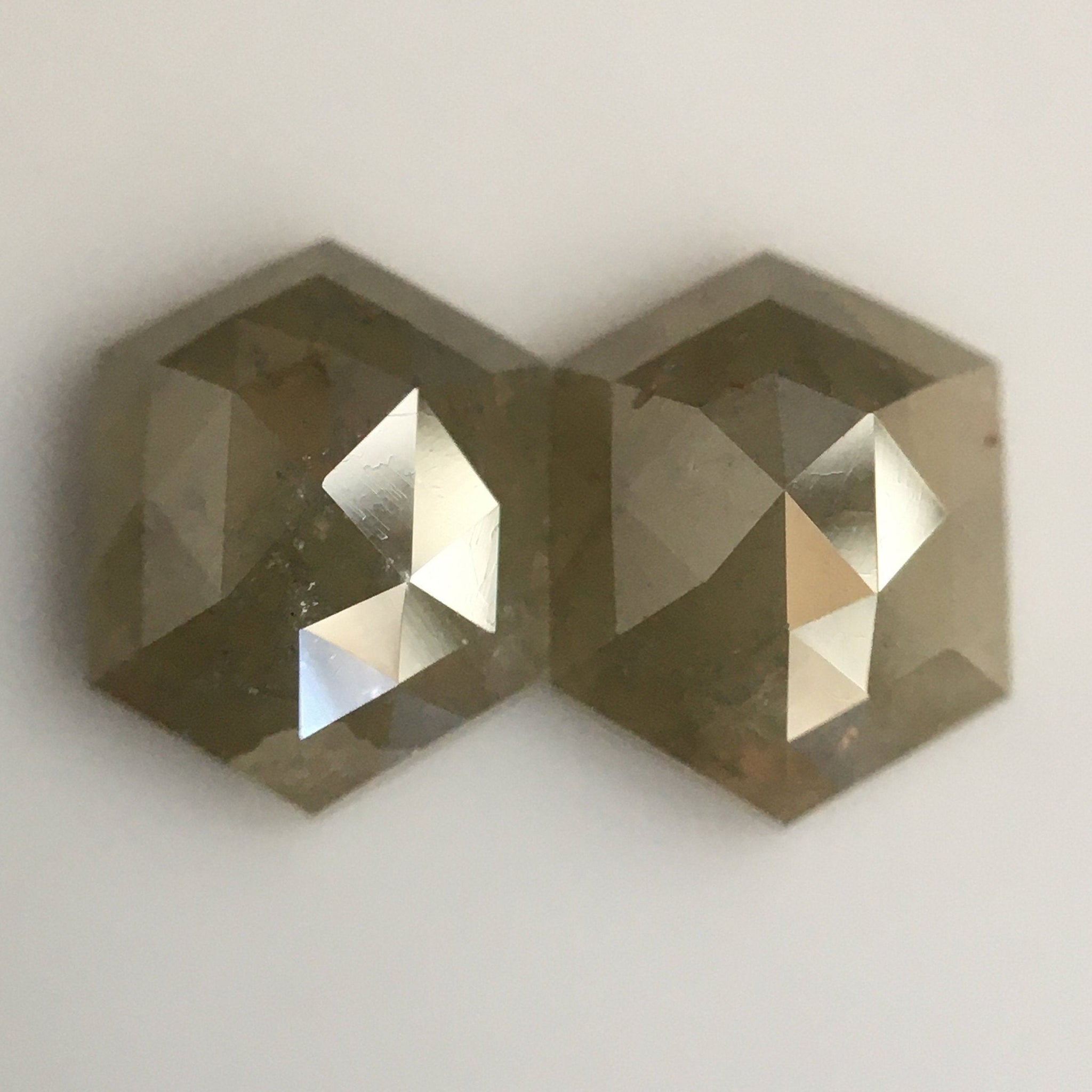 1.60 Ct Pair Hexagon Shape Natural Loose Diamond Yellowish Gray, 6.28 mm x 5.23 mm x 2.49 mm Natural Hexagon Shape Diamond Pair SJ57/40/28