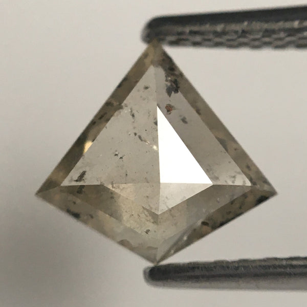 1.15 Ct Natural Loose Diamond Kite Shape Fancy Color, 7.65 mm x 8.03 mm x 3.00 mm Geometric shape natural loose diamond SJ70/62