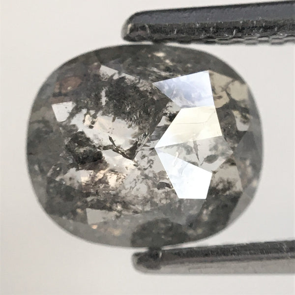 0.94 Ct Oval shape salt and pepper natural loose diamond, 7.31 x 6.30 x 2.20 mm Flat-Base Oval shape natural diamond SJ75/86