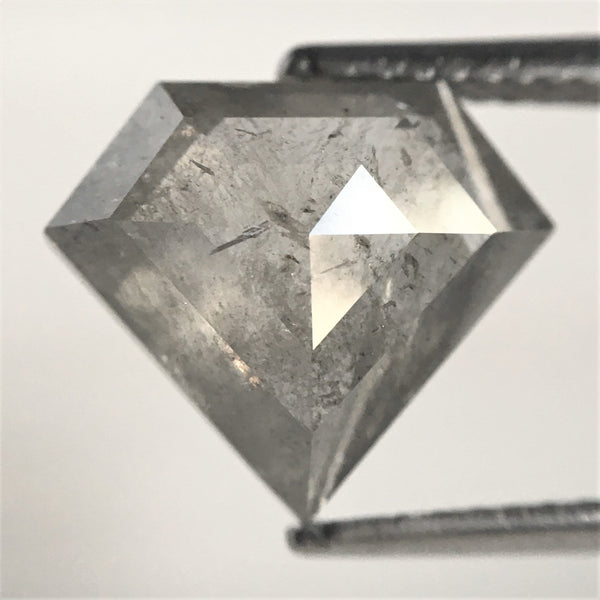 3.34 Ct Natural Loose Diamond Shield Shape Salt and Pepper, 9.67 mm x 11.31 mm x 4.18 mm Flat-Base Geometry Shape Natural Diamond SJ76-09