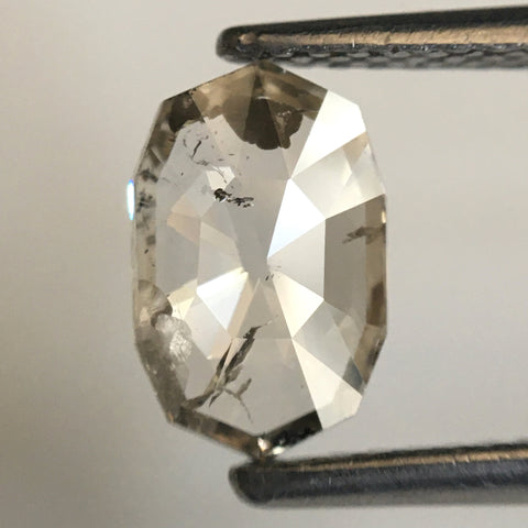 0.87 Ct Modified Oval shape Natural loose diamond, 8.35 mm x 5.36 mm x 1.92 mm Light greenish-yellow natural diamond, SJ76-130