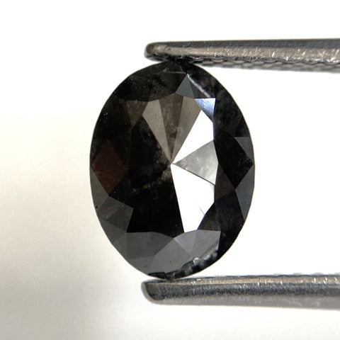 1.67 Ct Oval shape Natural Loose Diamond Black Salt and Pepper, 8.66 mm x 6.63 mm x 2.93 mm Fancy Black Oval Shape Loose Diamond SJ89-30