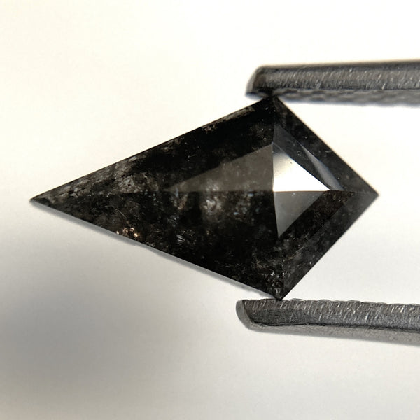 0.93 Ct Kite shape Natural Loose Diamond Black Salt and Pepper, 10.03 mm x 6.01 mm x 2.54 mm Fancy Black Kite Shape Loose Diamond SJ89-22