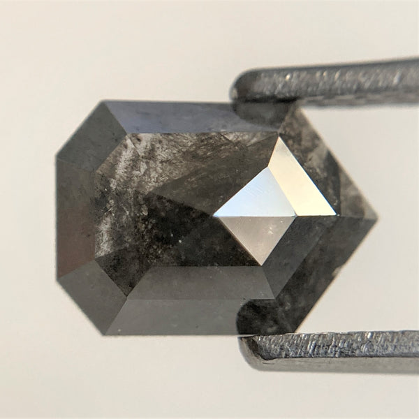 1.31 Ct Natural Loose Diamond Shield Shape Salt and Pepper, 8.44 mm x 6.07 mm x 2.66 mm Flat-Base Geometry Shape Natural Diamond SJ91/95