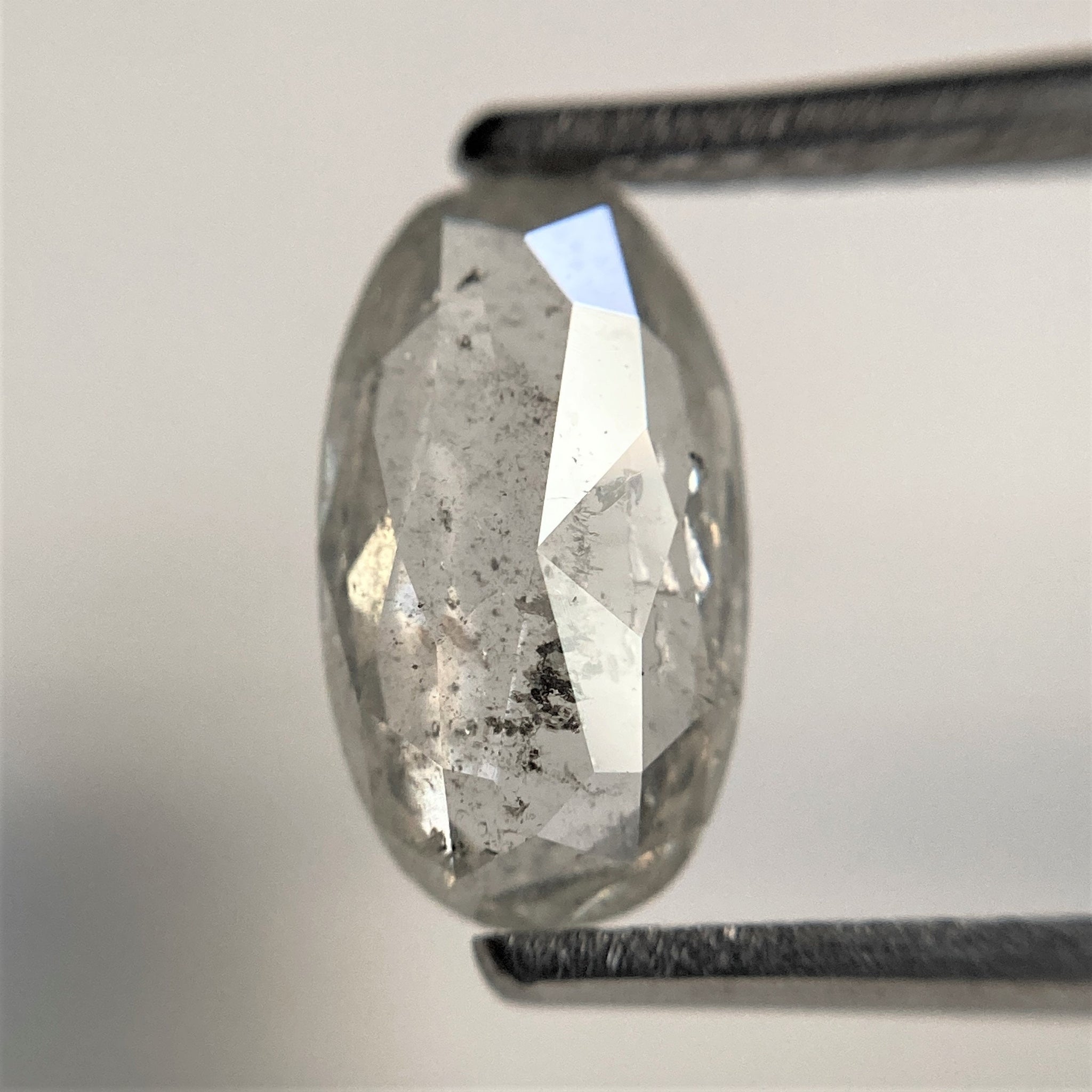 1.41 Ct Oval shape white gray salt and pepper natural loose diamond, 9.79 mm x 5.54 mm x 2.65 mm Full-Rose Cut Natural Diamond, SJ101-53