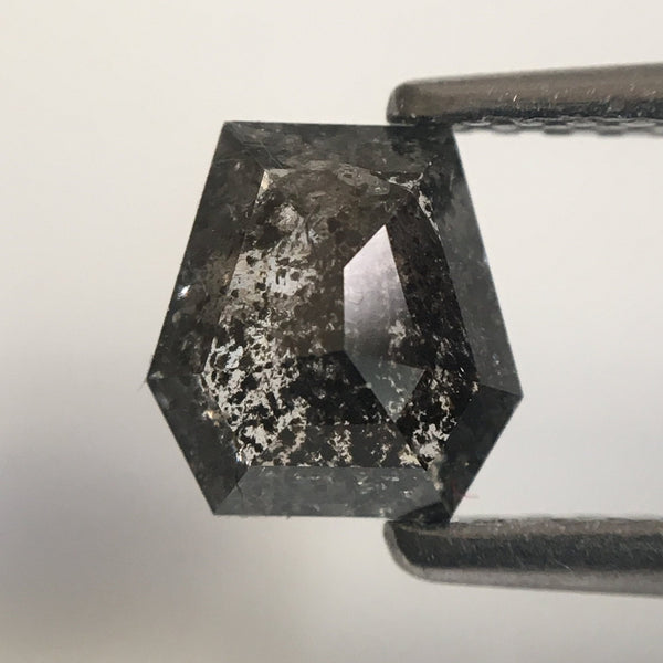 0.80 Ct Natural loose diamond geometric shape 6.10 mm X 5.75 mm Fancy salt and pepper, i3 Fancy shape brilliant dark grey diamond SJ20/22
