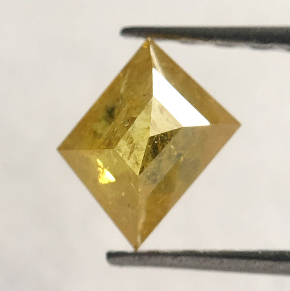 0.42 Ct Yellow Color geometric shape Natural Loose Diamond, 5.10 mm X 4.00 mm x 2.50 mm Fancy Shape Natural Loose Diamond For ring SJ29/06