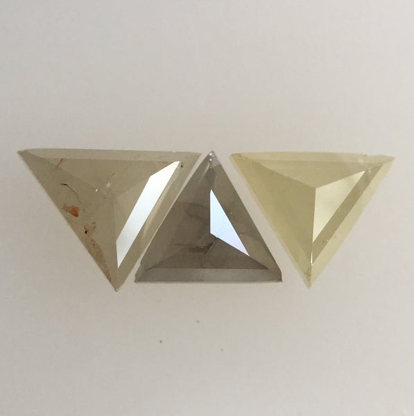 0.43 Ct Natural yellowish grey Color Triangle shape Loose Diamond 3 Pcs, 3.27 to 3.49 mm Excellent Natural Diamond quality SJ41/26