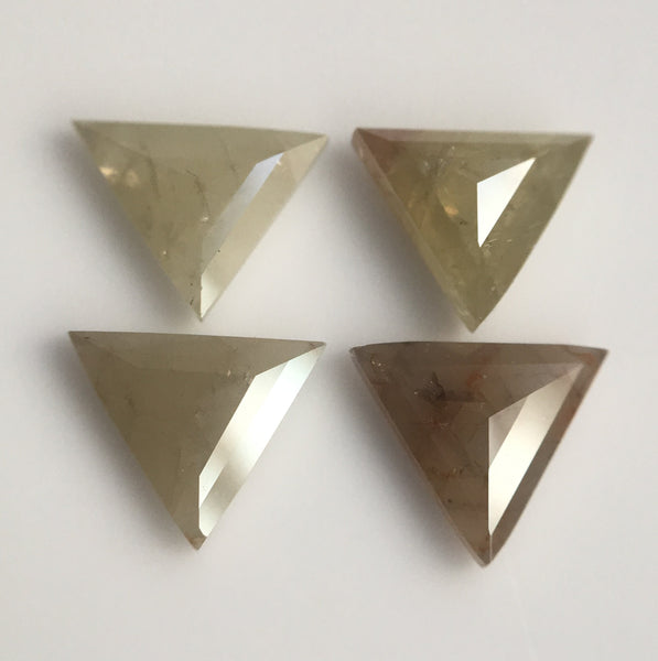 0.92 Ct Fancy Color Triangle shape Natural Loose Diamond 4 Pcs, 4.13 to 4.71 mm Excellent Natural Loose Diamond SJ41/28