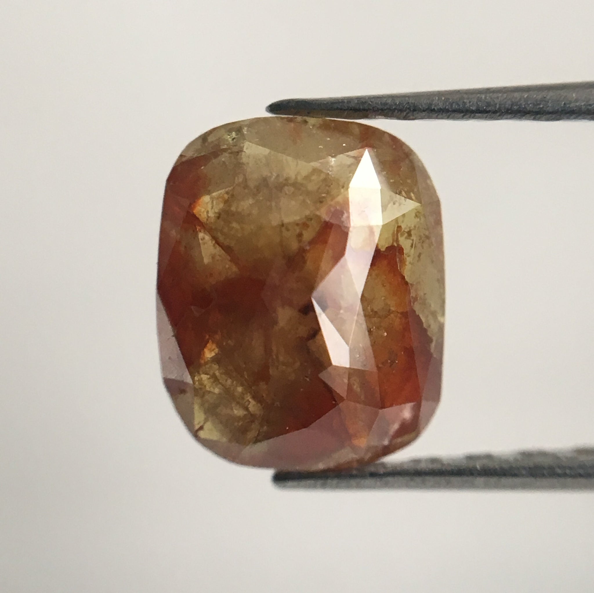 0.84 Ct Oval Shape Reddish Brown Natural Loose Diamond 6.95 mm X 5.72 mm X 2.05 mm Oval Shape Rose Cut Natural Faceted Loose Diamond SJ44/05