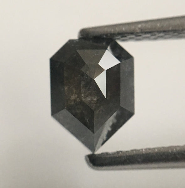 0.84 Ct Shield Shape Fancy Grey Natural Loose Diamond, Geometric Shape Grey 6.33 mm X 4.66 mm X 3.05 mm Use for jewellery SJ47/25