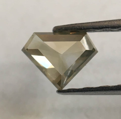 0.26 Ct Fancy Yellow color Natural Loose Diamond Shape Natural Loose Diamond, 3.87 mm x 5.06 mm x 1.59 mm Diamond Shape for ring SJ50/13