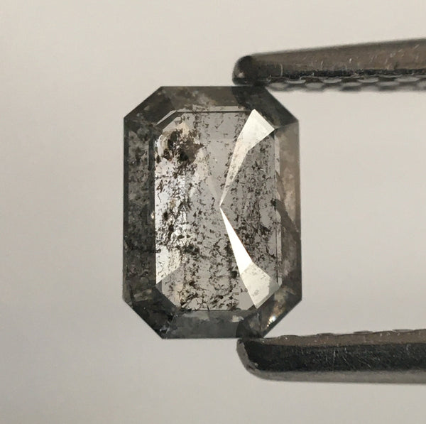 0.38 Ct Grey Emerald Shape Natural Loose Diamond, 5.51 mm X 3.87 mm X 1.73 mm Emerald Shape Natural Loose Diamond SJ52/52
