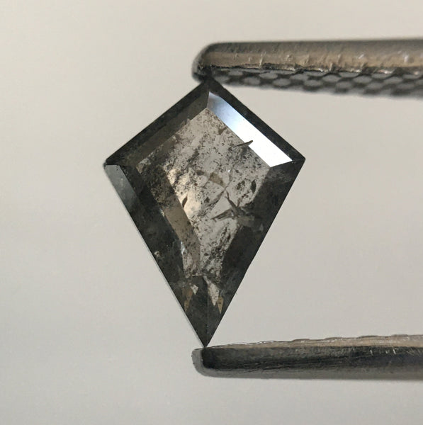 0.42 Ct Kite shape Natural Loose Diamond 6.85 mm X 4.46 mm X 1.83 mm Kite Shape Brilliant grey Loose Diamond SJ52/61