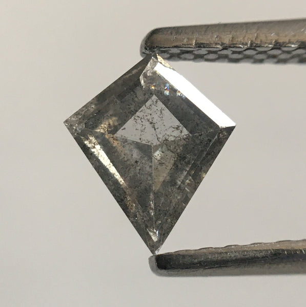 0.37 Ct Gray Kite shape Natural Loose Diamond, 6.45 mm X 5.51 mm X 1.96 mm Kite Shape Brilliant grey Loose Diamond SJ52/58