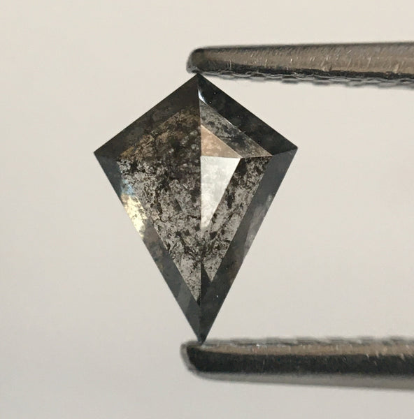 0.49 Ct Grey Kite shape Natural Loose Diamond 6.71 mm X 5.07 mm X 2.35 mm Kite Shape Brilliant grey Loose Diamond SJ52/59