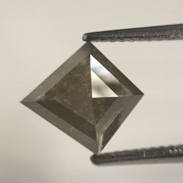 2.69 Ct Natural Loose Diamond Kite Shape, 10.55 MM X 9.72 MM X 4.42 MM Fancy Grey Color Geometric shape natural diamond for Jewelry SJ64/43
