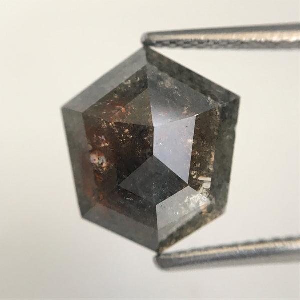 2.67 Ct Fancy Color Hexagon Cut Natural Loose Diamond 11.72 mm X 9.96 mm X 3.61 mm, Shield Shape Natural Diamonds Use for Ring SJ05/09