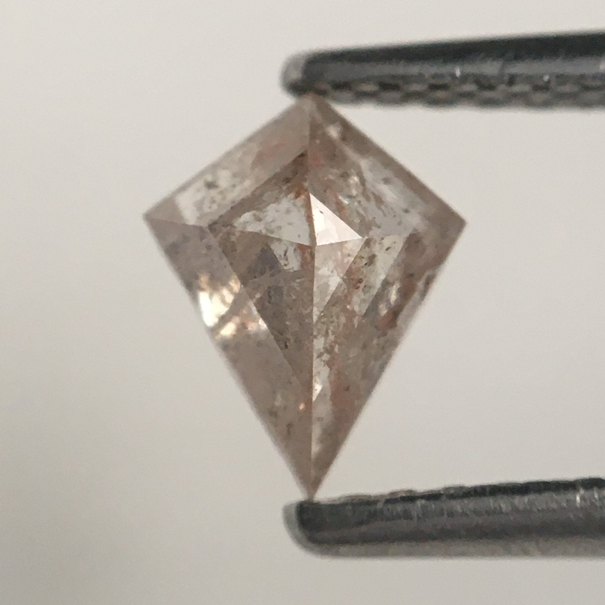 0.50 Ct Kite Shape Natural Loose Diamond, 6.61 mm X 5.00 mm X 2.66 mm Flat Base Natural Diamond, Fancy Color Diamond SJ05/31