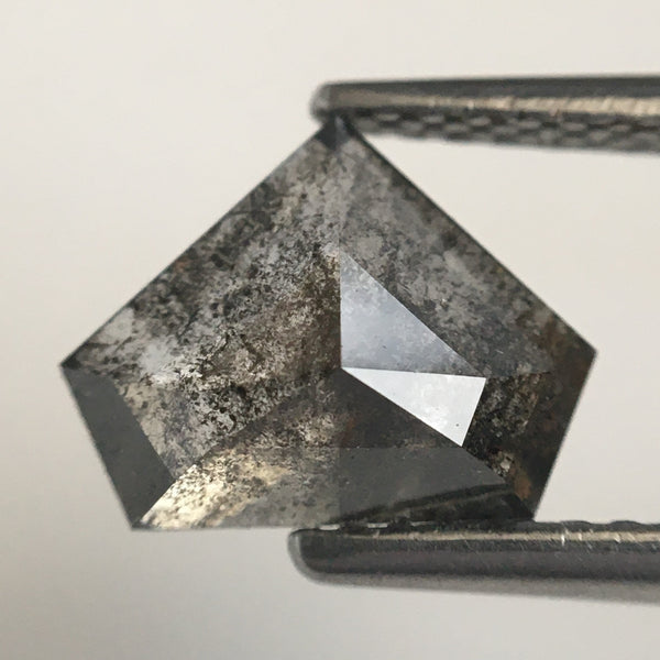 1.48 Ct Shield shape salt and pepper natural diamond, 7.06 mm x 9.11 mm x 3.27 mm Shield Shape Step cut grey & black diamond SJ71/16