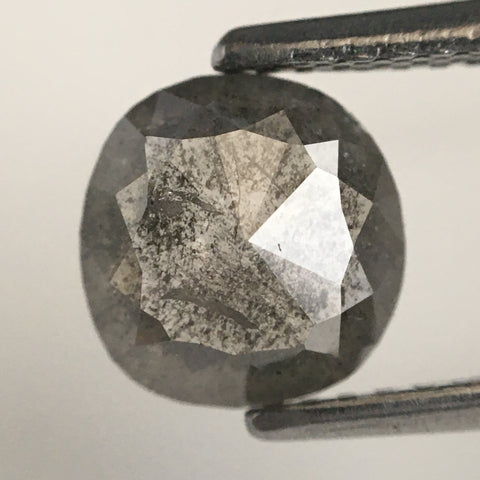 1.00 Ct Oval shape salt and pepper natural loose diamond, 7.10 mm x 6.87 mm x 2.43 mm Gray & black rose cut diamond, conflict free SJ71/72