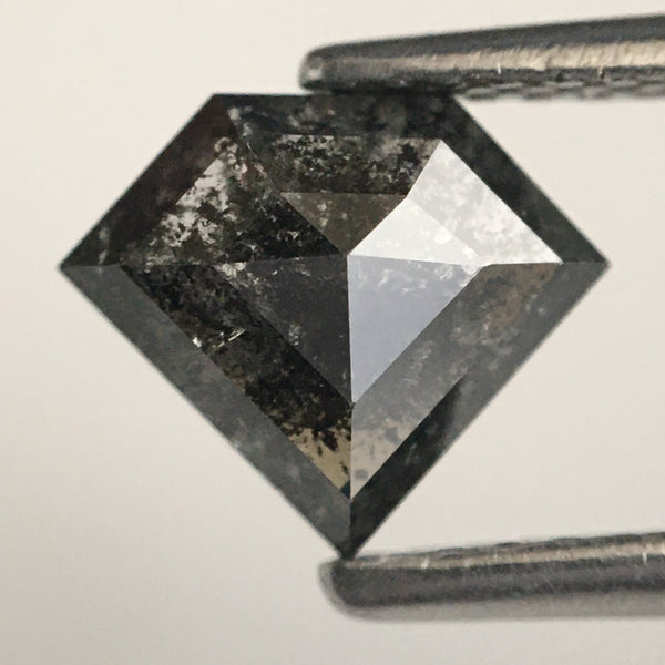 0.94 Ct Shield shape salt and pepper natural diamond, 6.57 mm x 7.84 mm x 2.75 mm Shield Shape Base flat grey & black diamond SJ71/74