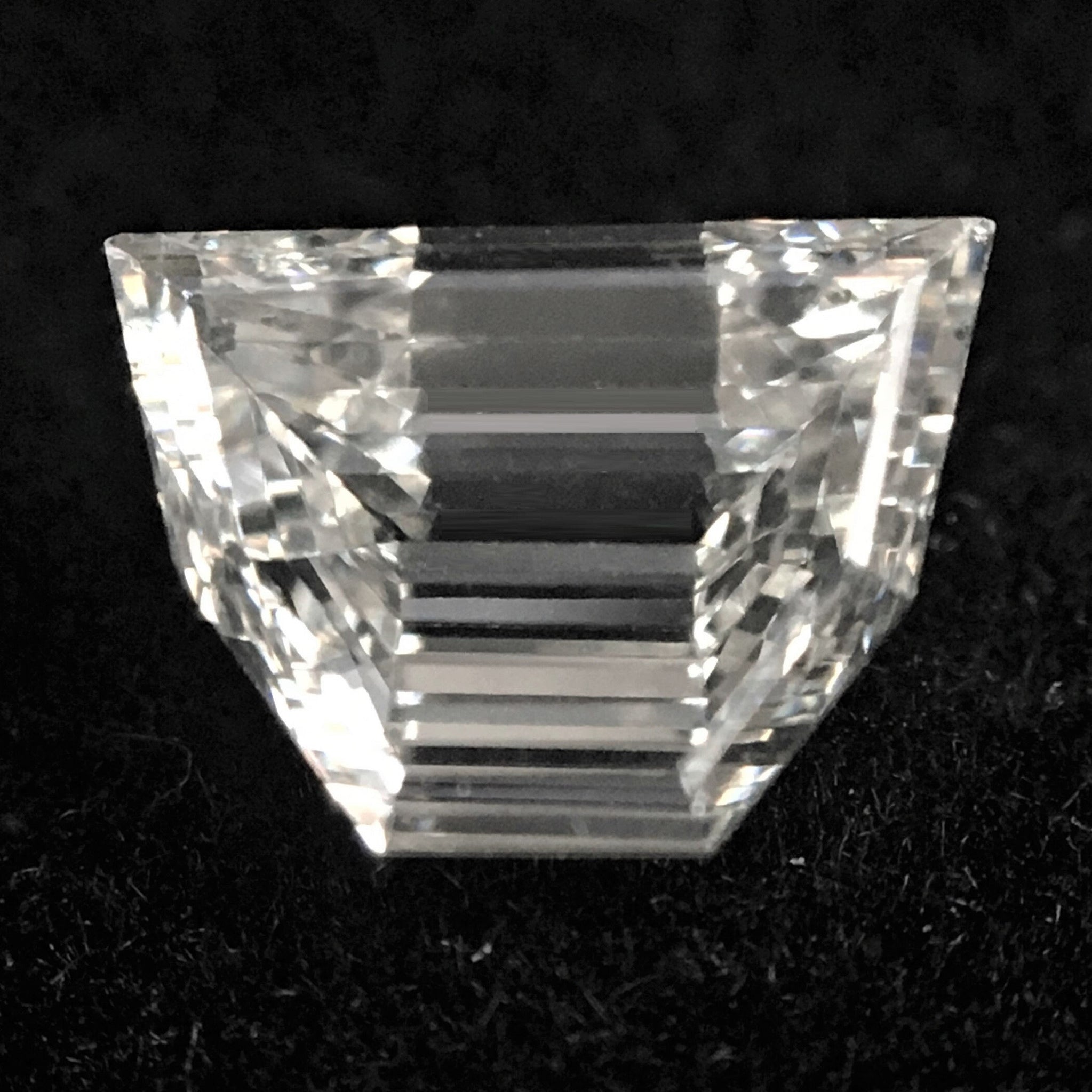 0.68 Ct Trapezoid Shape Natural Loose Diamond J Color VS1 Clarity, 4.60 mm x 6.55 mm x 2.56 mm Near Colorless Geometric Cut Diamond SJ39/58