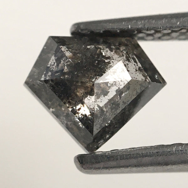 0.80 Ct Shield shape salt and pepper natural diamond, 5.56 mm x 6.71 mm x 2.78 mm Shield Shape Base flat grey & black diamond SJ80/31