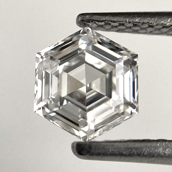 1.01 Ct Lab Grown Diamond, Hexagonal Shape White Color Diamond, 6.58 x 5.71 x 3.50 mm, E/F Color VS1 Clarity Dimond Lab Stone LGD-01