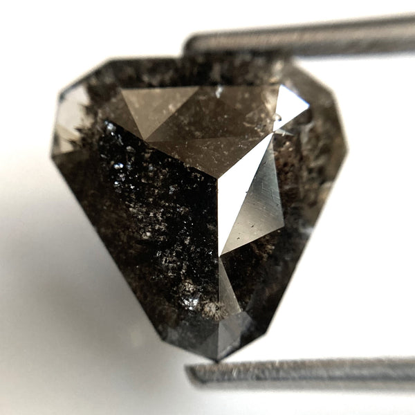 3.73 Ct Natural Loose Diamond Shield Shape Salt and Pepper, 10.92 mm x 10.68 mm x 3.41 mm Flat-Base Geometry Shape Natural Diamond SJ87-51