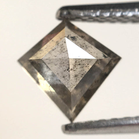 0.78 Ct Natural Loose Diamond Kite Shape Salt and Pepper, 6.92 mm x 6.98 mm x 2.85 mm Flat-Base Geometry Shape Natural Diamond SJ76-188