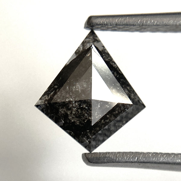 0.81 Ct Kite shape Natural Loose Diamond Black Salt and Pepper, 8.70 mm x7.78 mm x 1.91 mm Fancy Black Kite Shape Loose Diamond SJ89-20