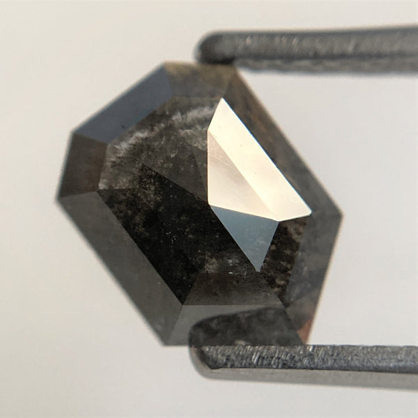 1.31 Ct Natural Loose Diamond Shield Shape Salt and Pepper, 8.44 mm x 6.07 mm x 2.66 mm Flat-Base Geometry Shape Natural Diamond SJ91/95