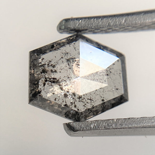 0.60 Ct Hexagon shape natural diamond, 5.91 mm x 6.56 mm x 1.64 mm Hexagon Shape Gray & black salt and pepper diamond SJ94/86