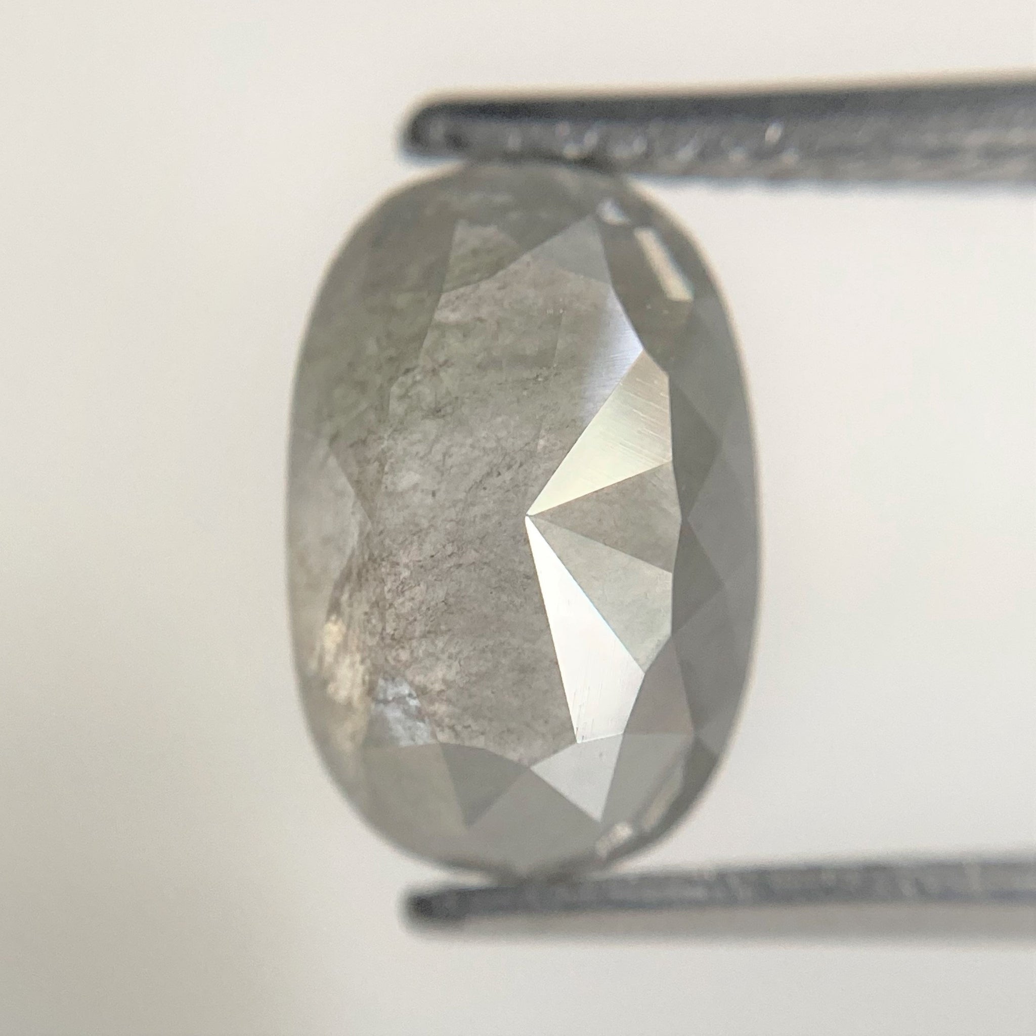 2.91 Ct Natural loose diamond Oval Shape Salt and Pepper, 10.02 mm x 6.65 mm x 4.23 mm Rose-Cut Oval shape natural diamond, SJ88-10